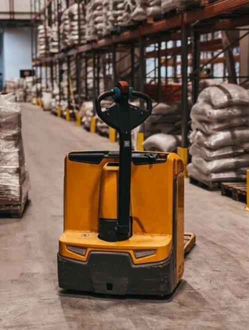 The Unsung Hero of the Warehouse: Why Electric Pallet Trucks Rule